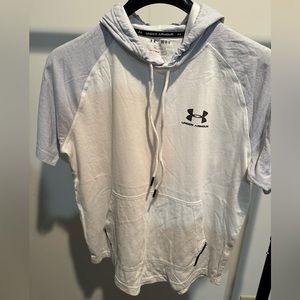 Under Armour Mens Short Sleeve with Hood